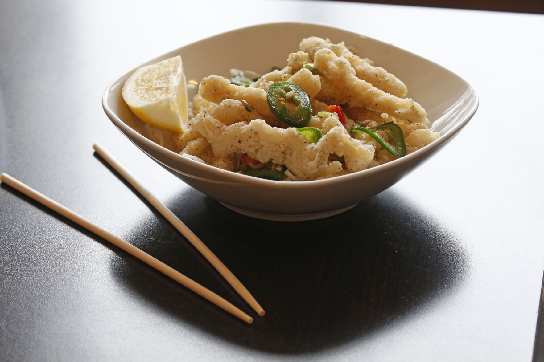 Wok & Roll Chinese restaurant